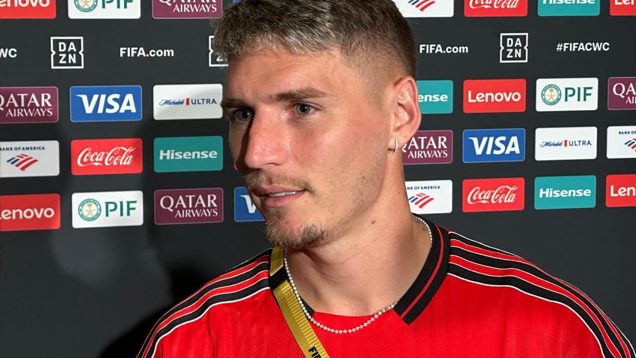 Renovação de Varela com o Flamengo: Pronunciamento sobre futuro no clube.