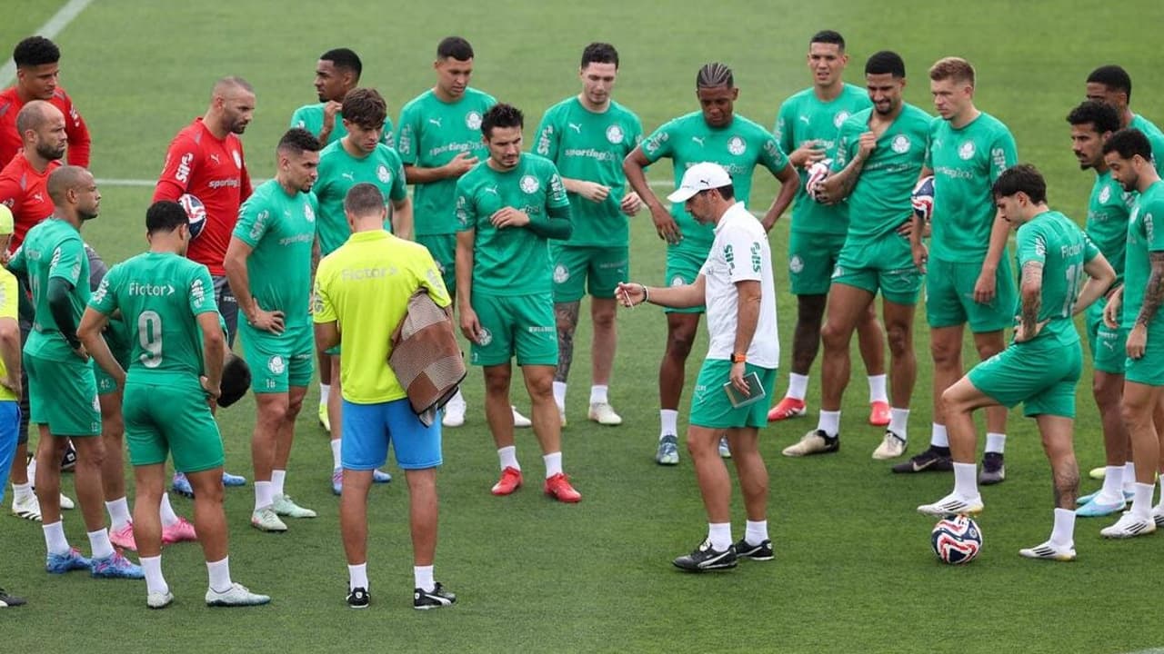 Intensidade, Conselhos e Diversidade: Treino do Palmeiras com Abel surpreende jogadores.
