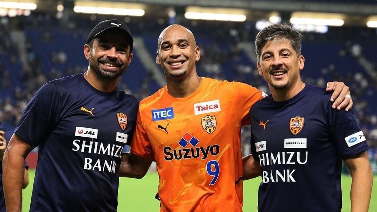 Técnico do Flamengo lidera equipe com atletas no Mundial.