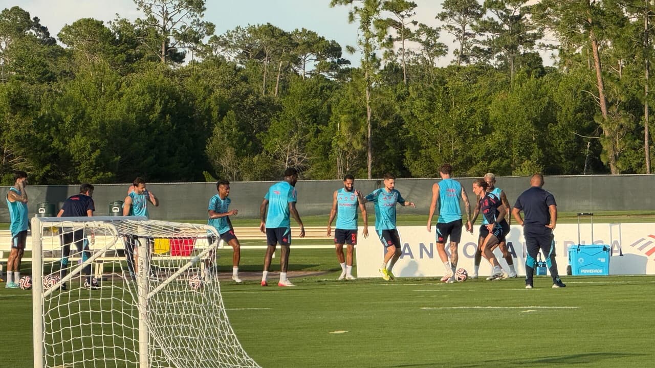 Flamengo inicia preparação para enfrentar Bayern de Munique