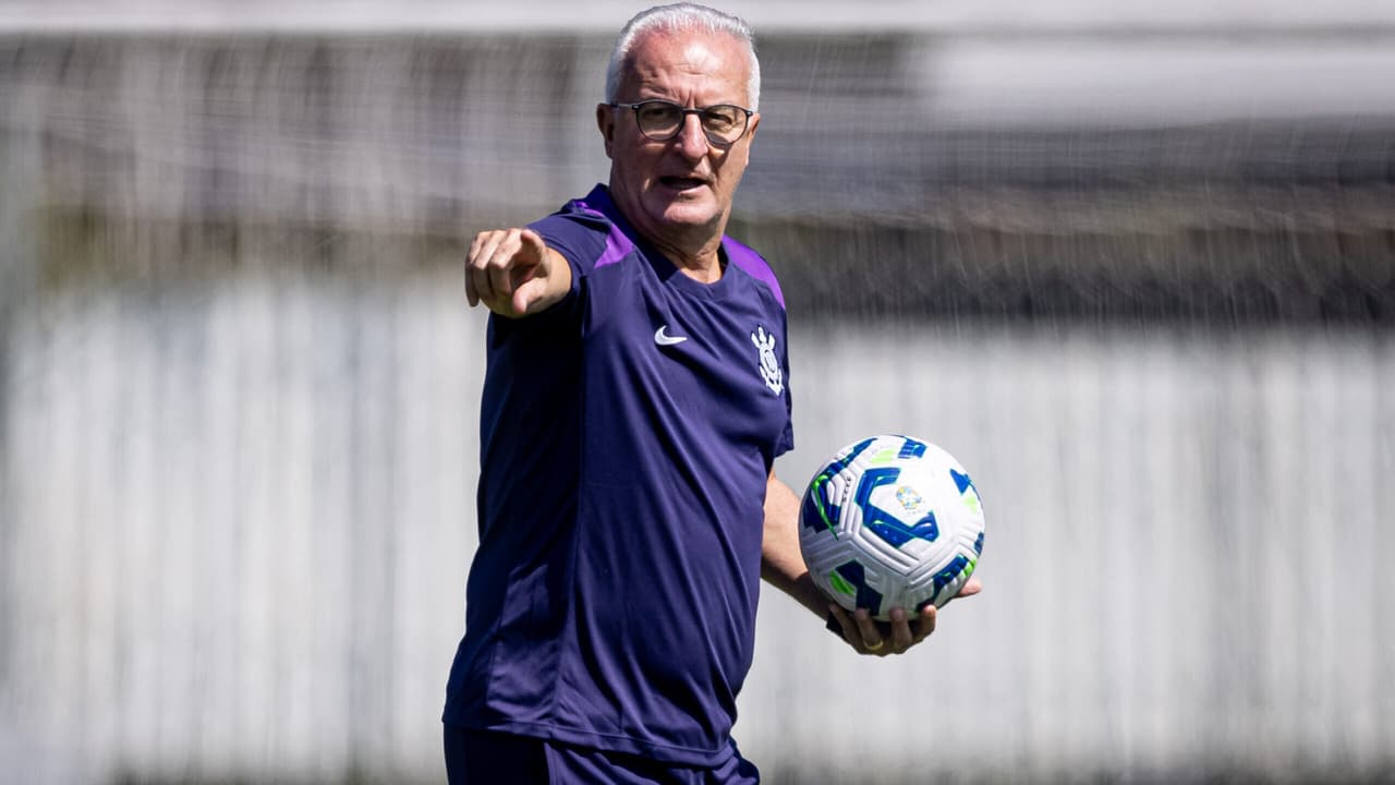 Zagueiro começa transição física em retorno do Corinthians
