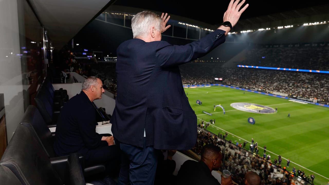 Ancelotti surpreende em Corinthians x Vitória: impacto no futebol nacional.