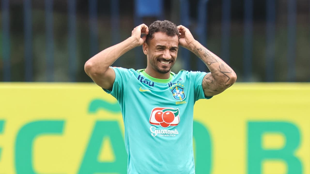 Danilo, do Flamengo, avalia distanciamento do Brasil do título da Copa do Mundo