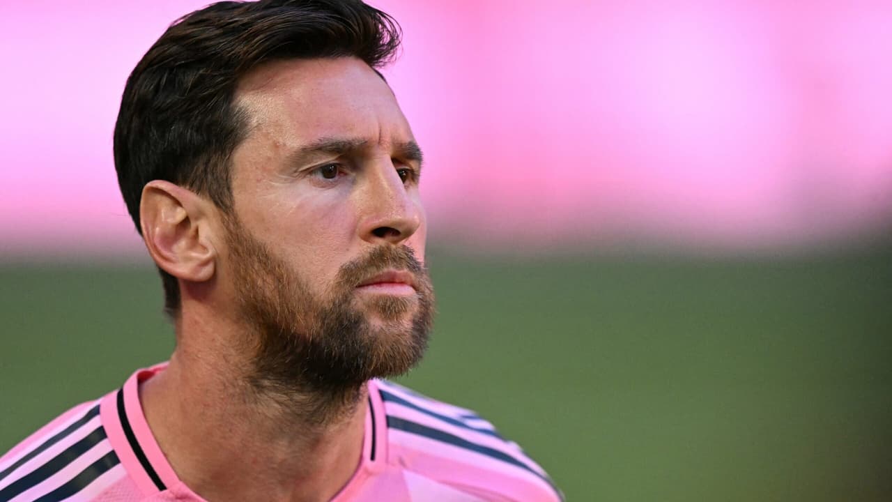Messi, sozinho, fatura mais que todo o elenco do Palmeiras - Dados revelados!