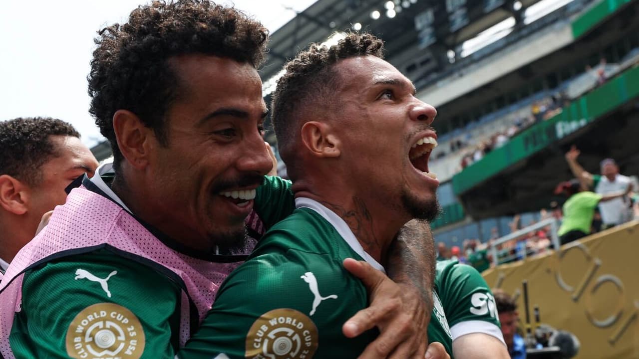 Palmeiras e Fluminense asseguram prêmio máximo com avanço no Mundial de Clubes