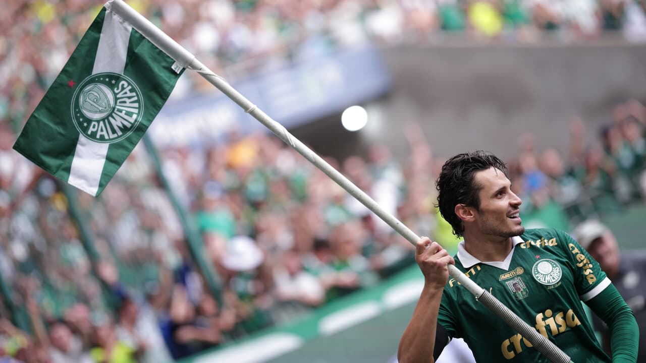Aniversário de Veiga marca renascimento e perspectivas de sucesso no Palmeiras