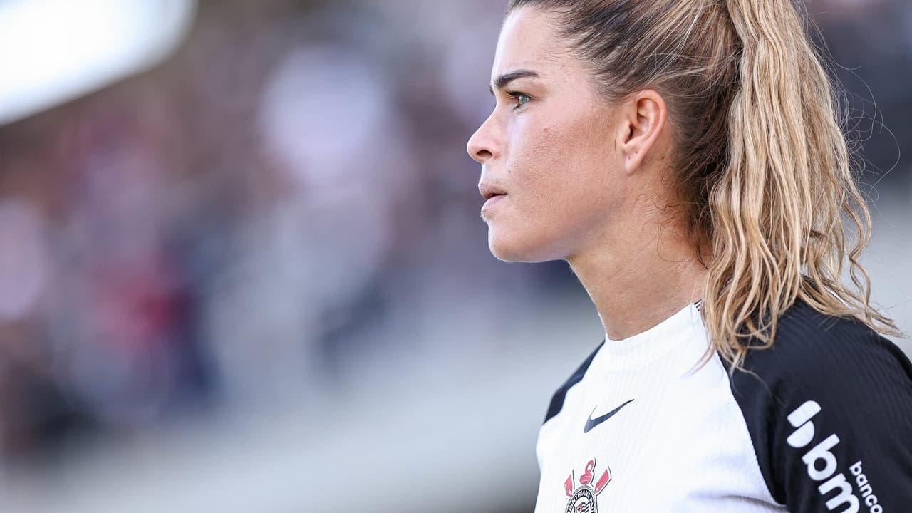 Tamires brilha e impulsiona Corinthians na reta final do Brasileirão Feminino.