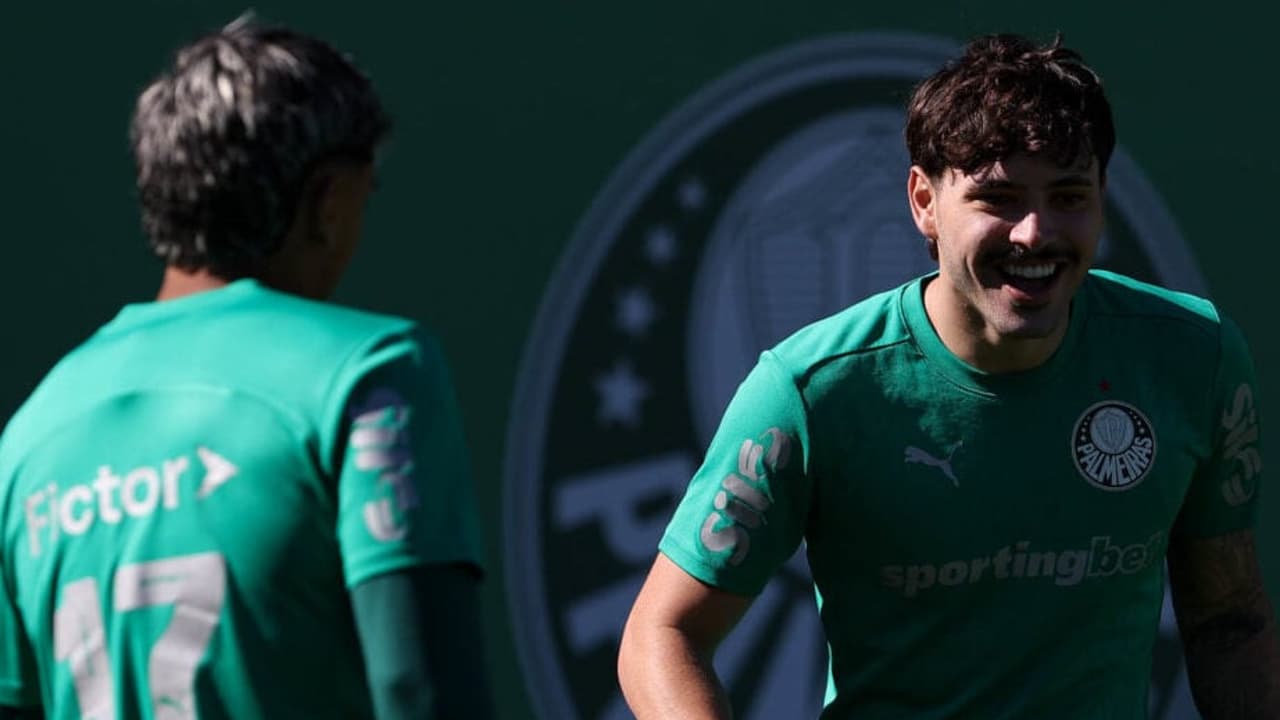 Palmeiras informa situação de jogadores machucados e se prepara para clássico com Corinthians.