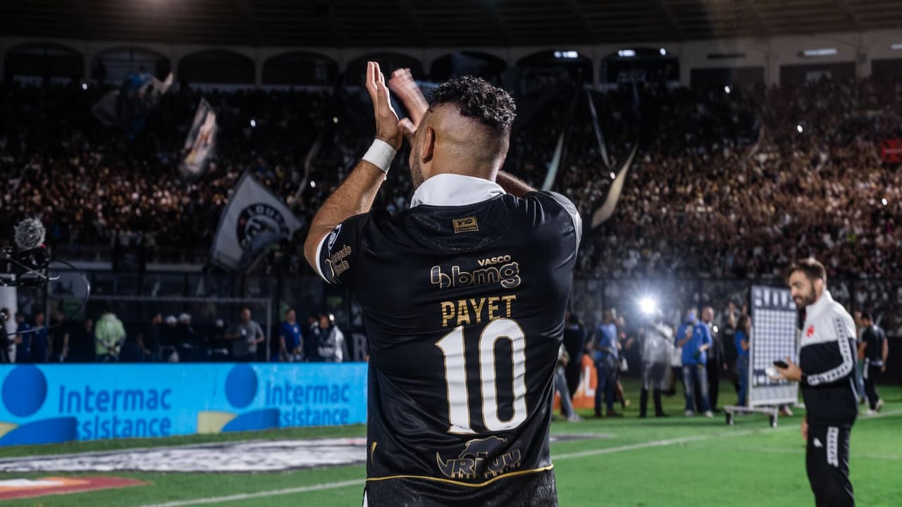 Dimitri Payet se despede do Vasco nas redes sociais
