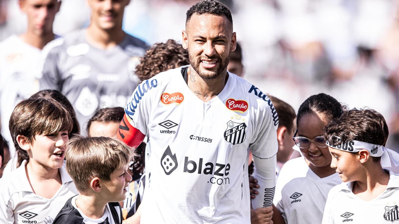 Ingressos de Santos x Desportiva: veja preços e onde comprar
