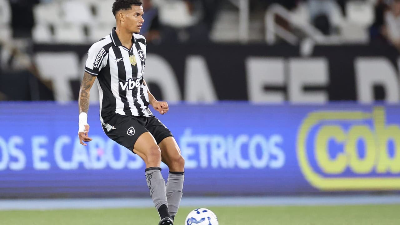 Newton acumula bons jogos e recebe elogios de Davide Ancelotti