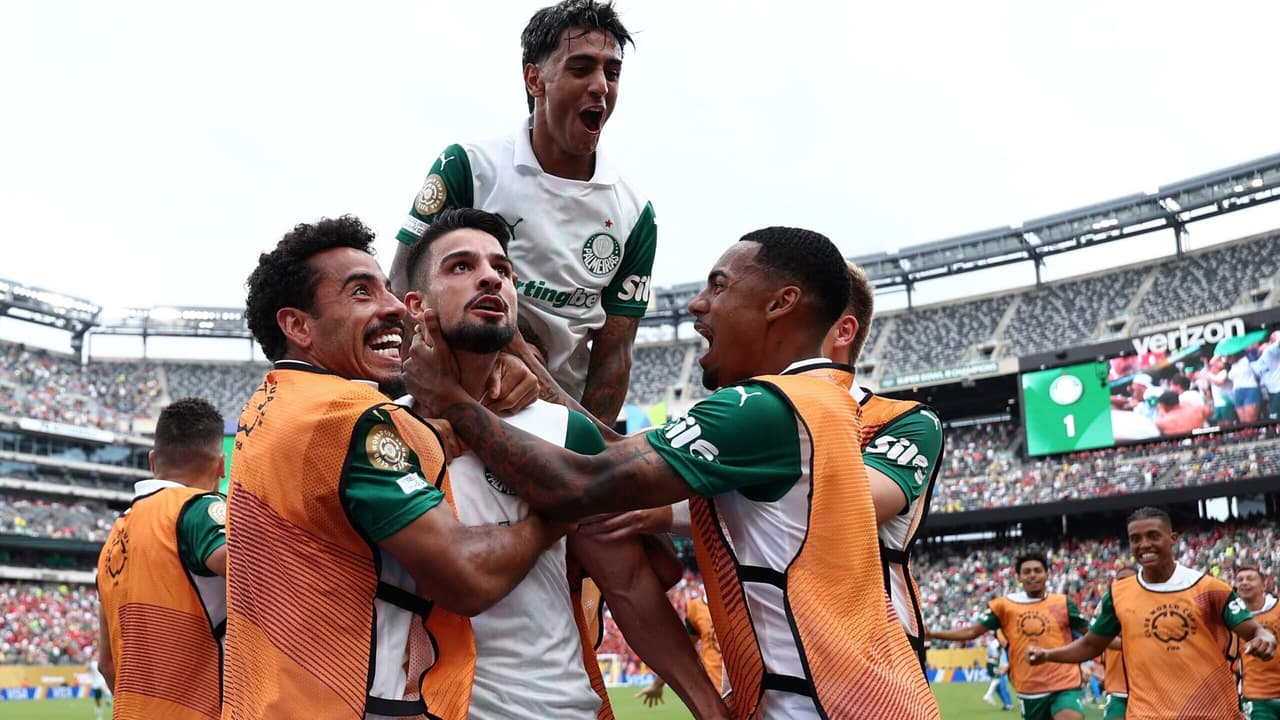 Elenco do Palmeiras segue como o mais caro do Brasileirão, mesmo sem Estêvão