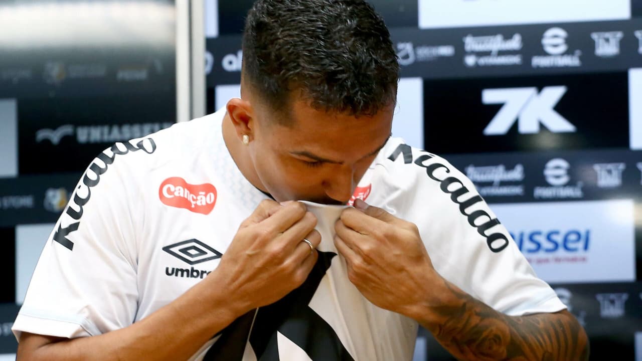 Igor Vinícius avalia elenco do Santos e exalta Neymar: 'Será um privilégio enorme'