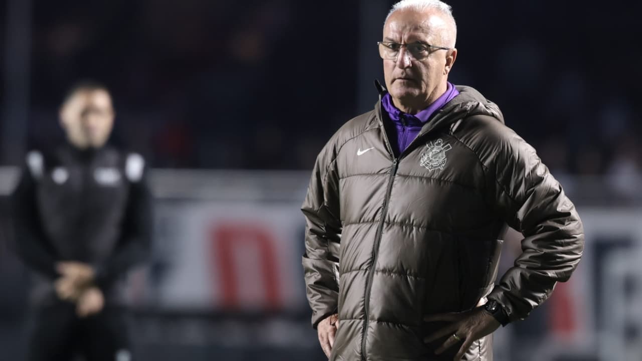 Duelo com o Cruzeiro ganha tom decisivo para Dorival Júnior no Corinthians