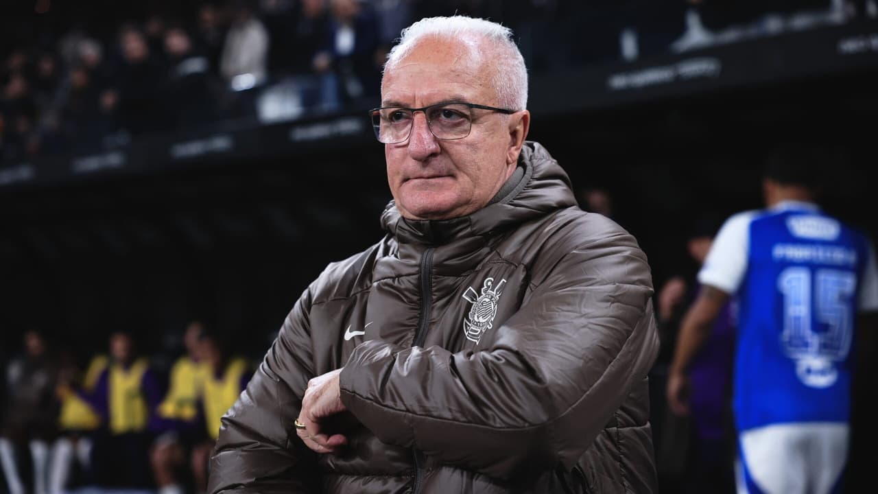 Dorival Júnior testa peças na janela do Corinthians sem reforços.