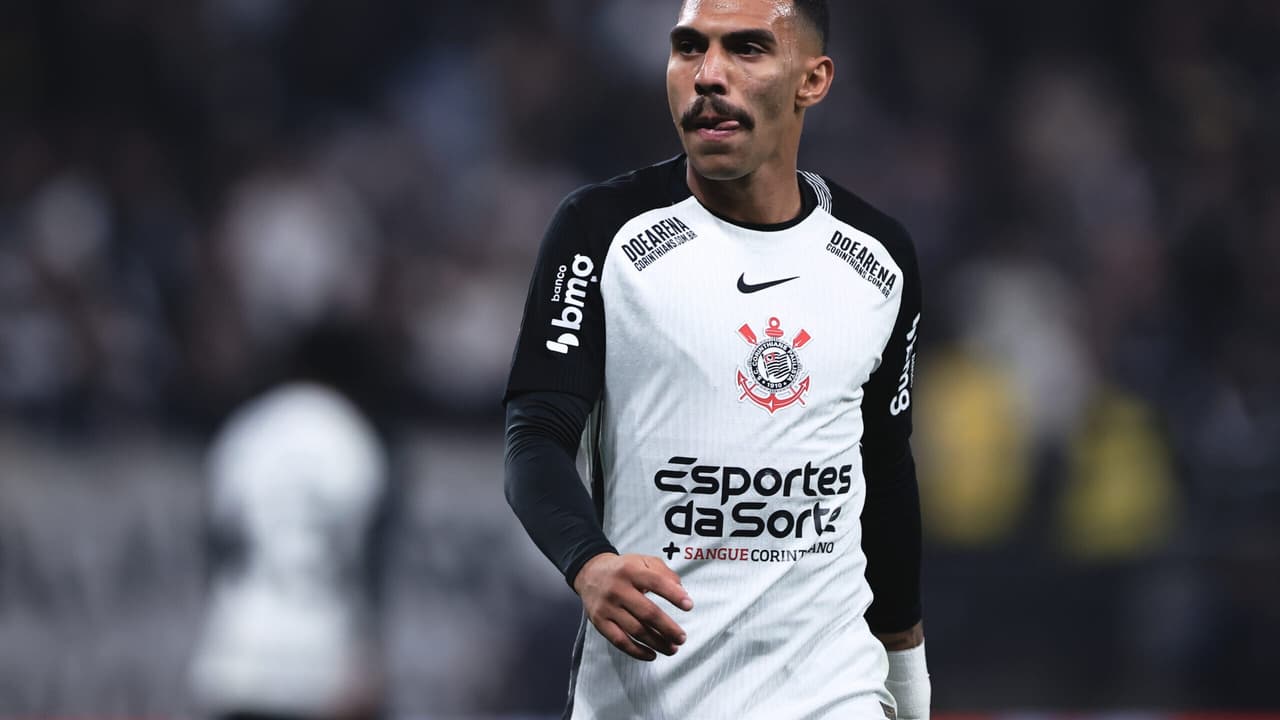 Cobrança entre jogadores do Corinthians após o Majestoso: Matheuzinho revela detalhes