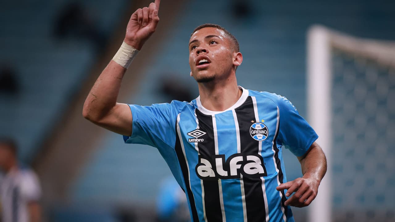 Alysson brilha, Grêmio vence e conquista a Recopa Gaúcha