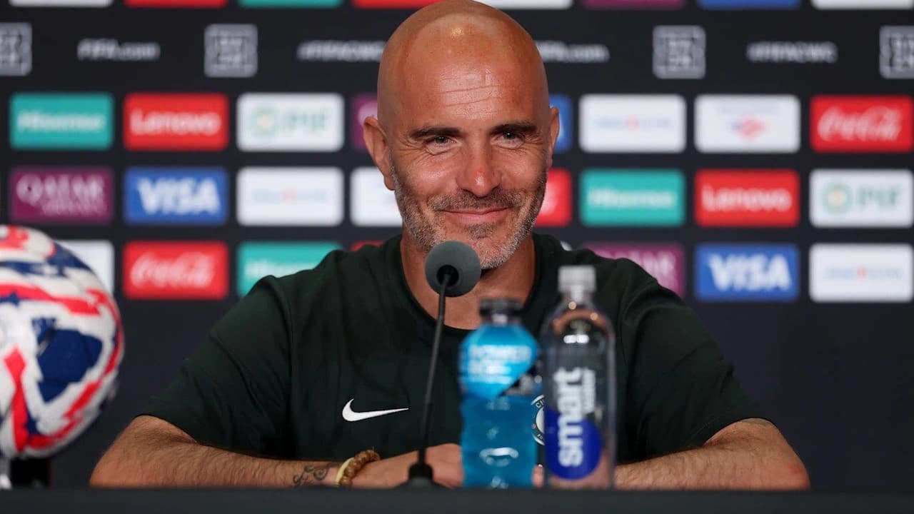 Técnico do Chelsea destaca importância de vencer o Palmeiras no Mundial.