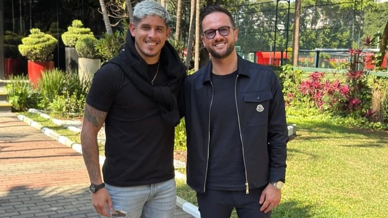 Representante de Alan Franco visita CT do São Paulo e movimenta futuro do jogador