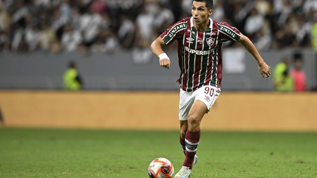 Entenda a negociação entre Fluminense e Atlético Nacional envolvendo Serna e Hinestroza