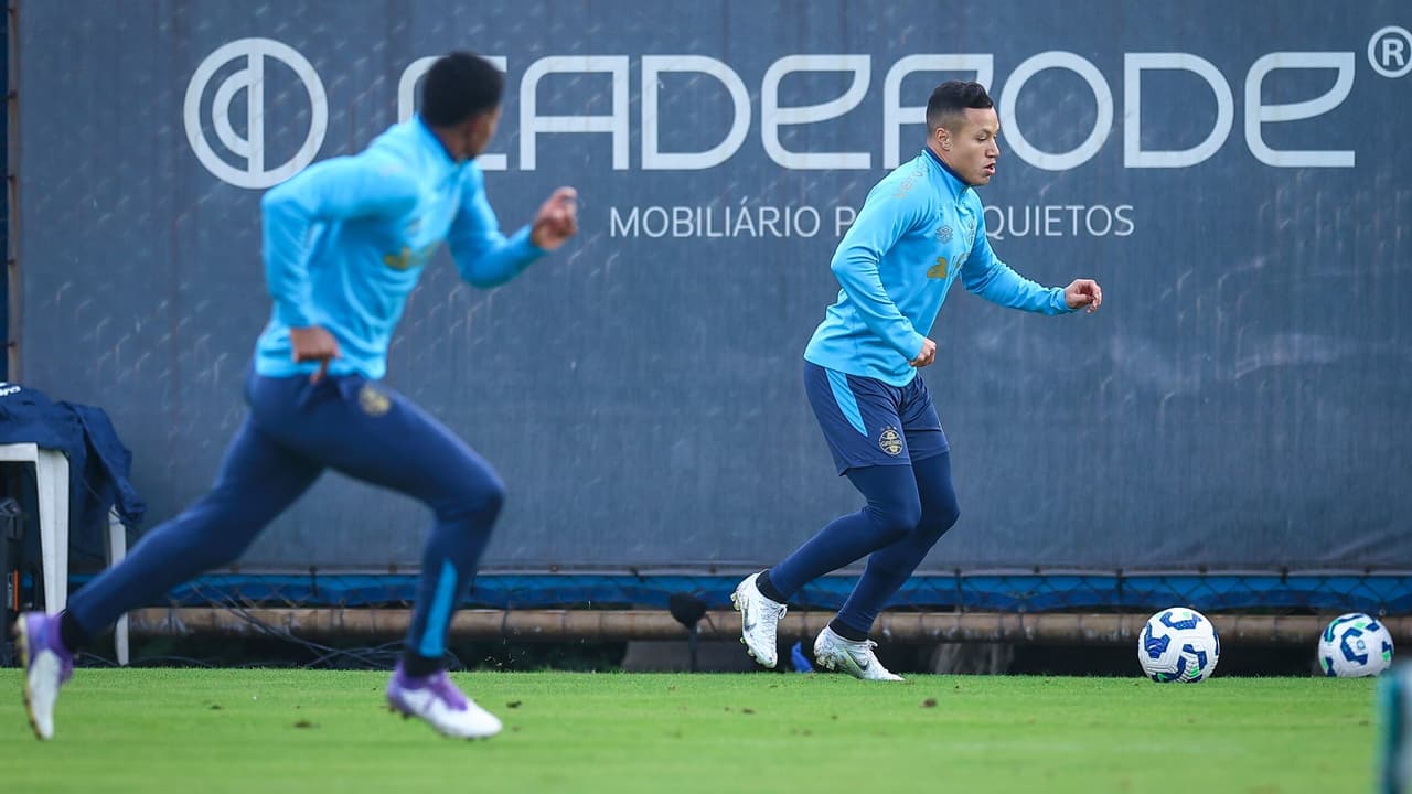 Marlon projeta segundo semestre do Grêmio: 'pode sair campeão'
