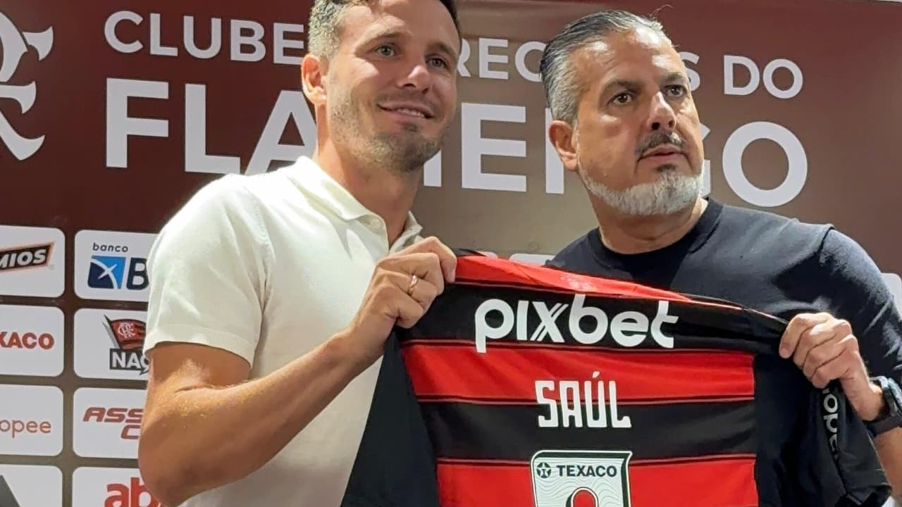 Apresentação de Saúl pelo Flamengo reforça ligação com Filipe Luís.
