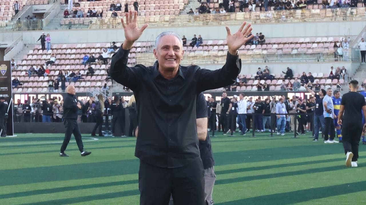 Tite se surpreende com carinho da Fiel e exalta legado do Corinthians