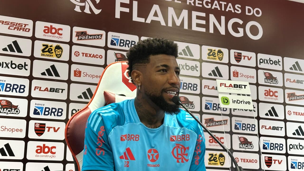 Emerson Royal é apresentado no Flamengo e revela pedido de Filipe Luís