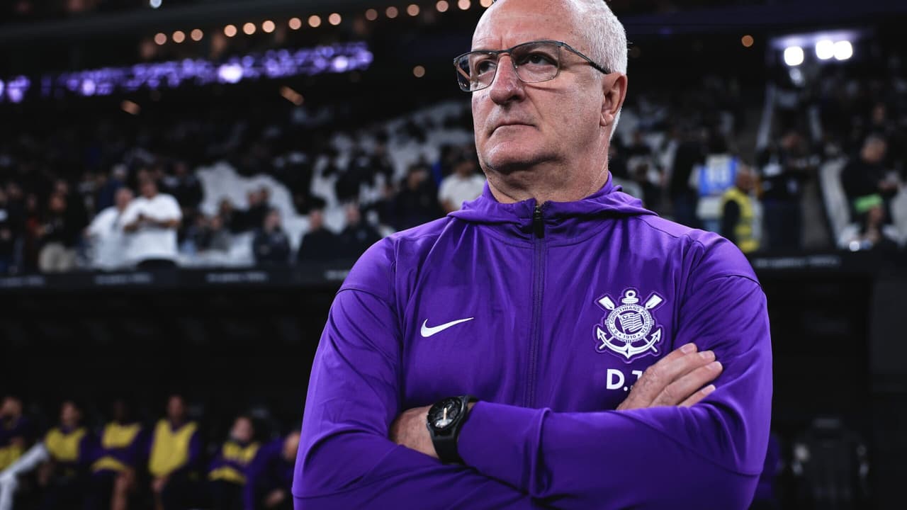Dorival expõe falta de planejamento do Corinthians, que vai atrás de reforços