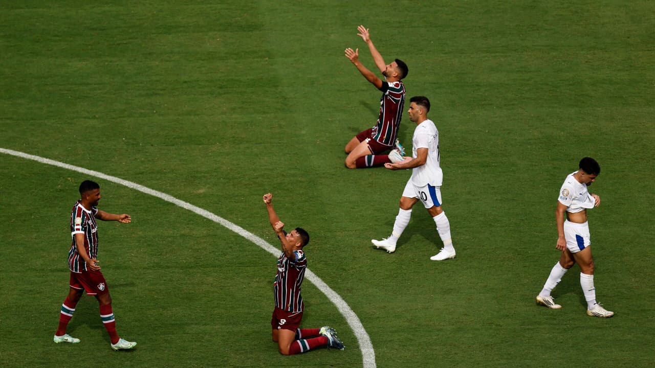 'Liderança atemporal', diz jornal inglês sobre estrela do Fluminense
