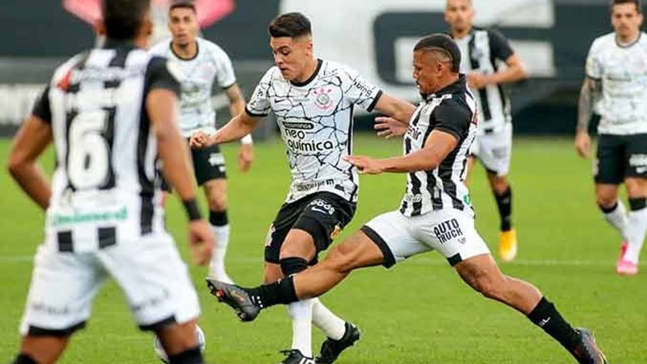 Ceará e Corinthians disputam com vantagem paulista no histórico de confrontos.