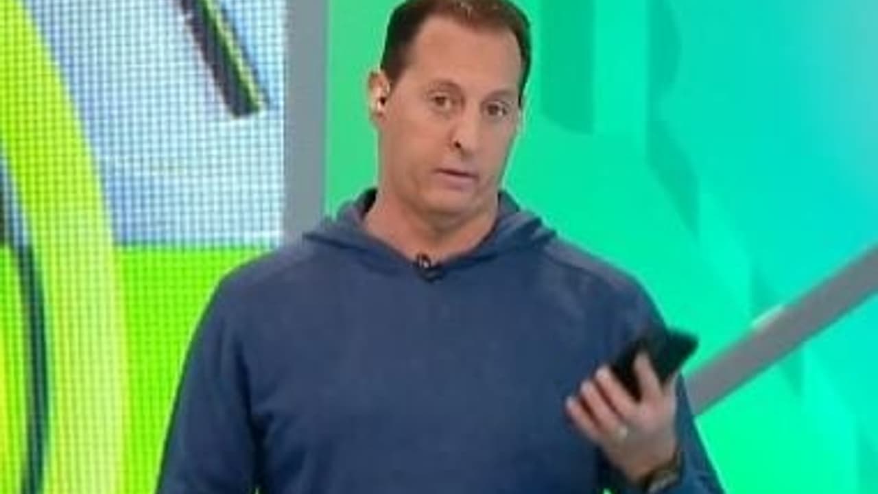 Cobra Benja questiona pagamento a Memphis após clássico entre São Paulo e Corinthians.