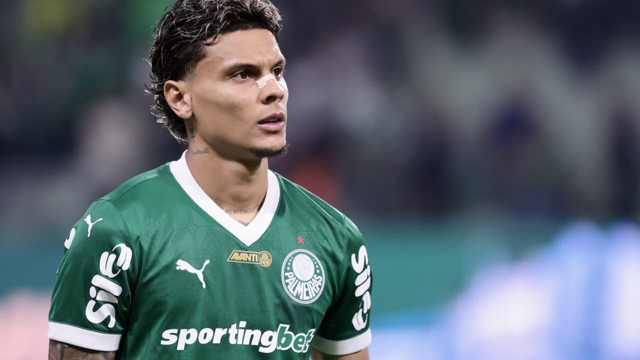 Palmeiras enfrenta dificuldades em reencontro com torcida após atuação discreta de Ríos.