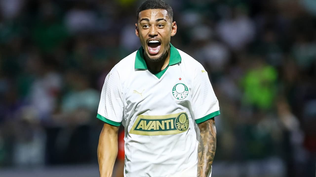Promessa da Base do Palmeiras Brilha e Sai de Carona da Allianz.