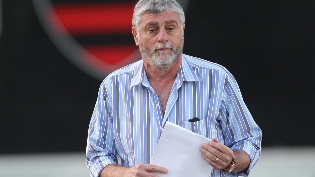 Por que o Flamengo não menciona Runco como médico do futebol