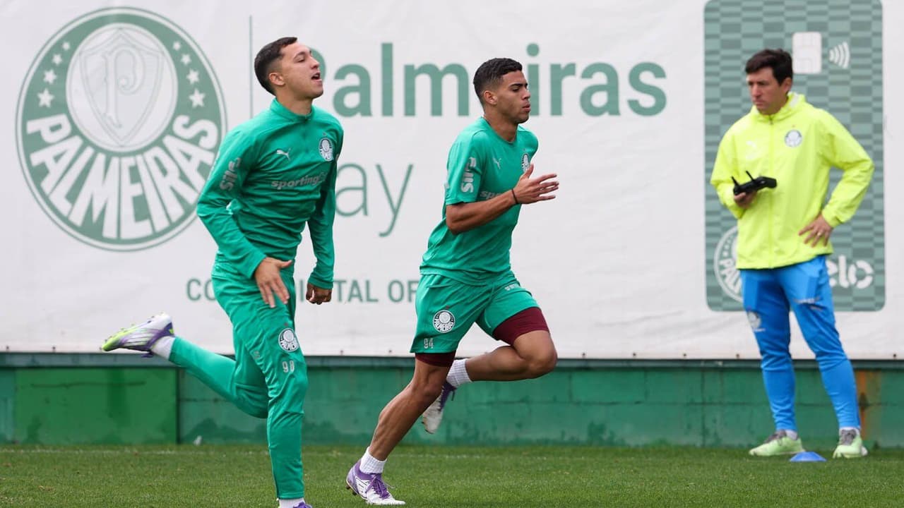 Palmeiras avalia negociar destaque da base em reformulação no elenco