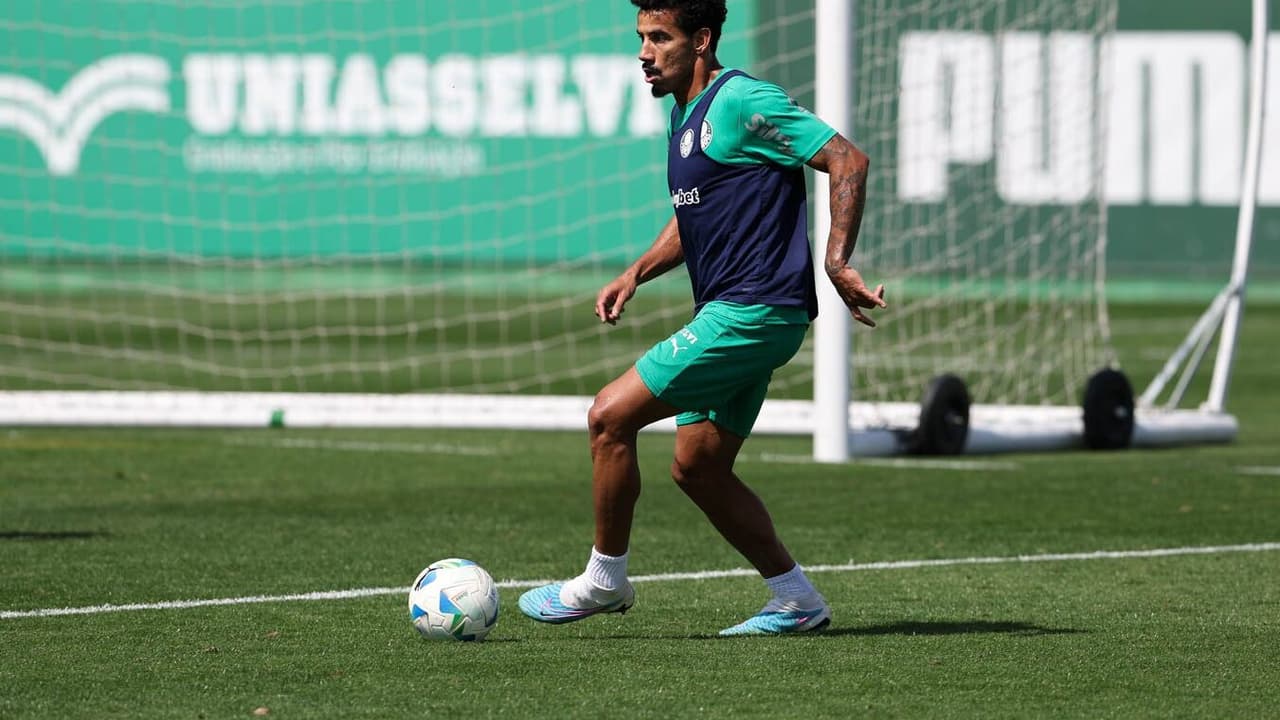 Palmeiras se prepara para clássico contra Corinthians em dia de aniversário do clube
