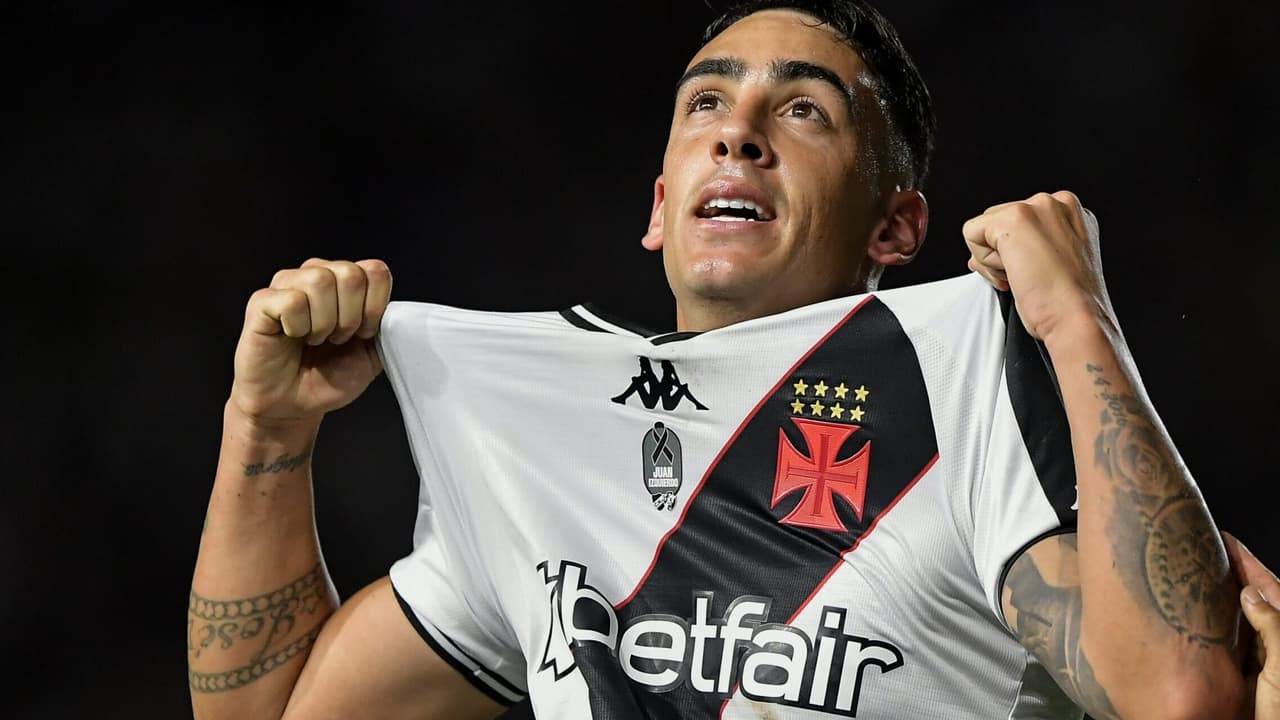Puma ganha sobrevida no Vasco ao atuar em nova posição