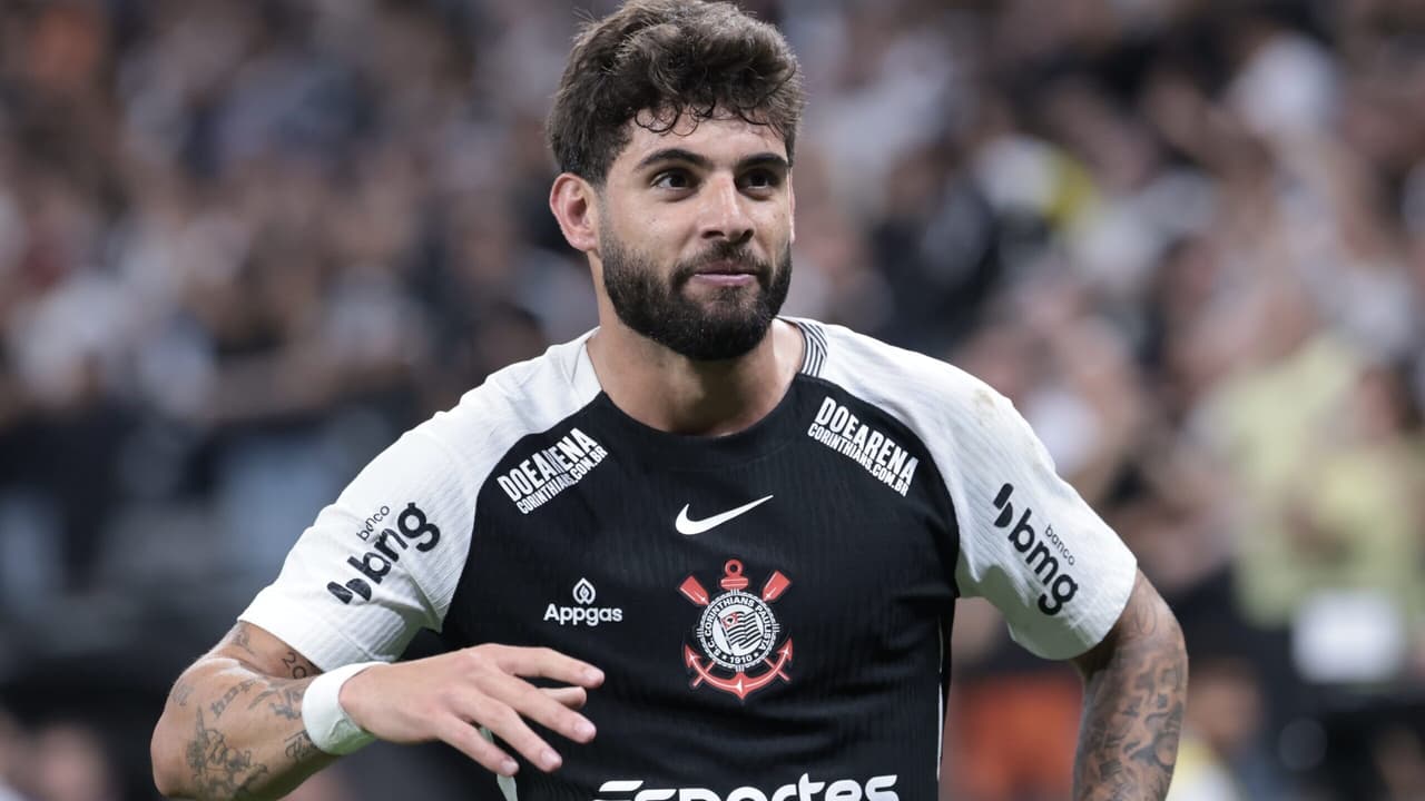 Torcedores do Corinthians lamentam lesão de Yuri Alberto: momento de superação.
