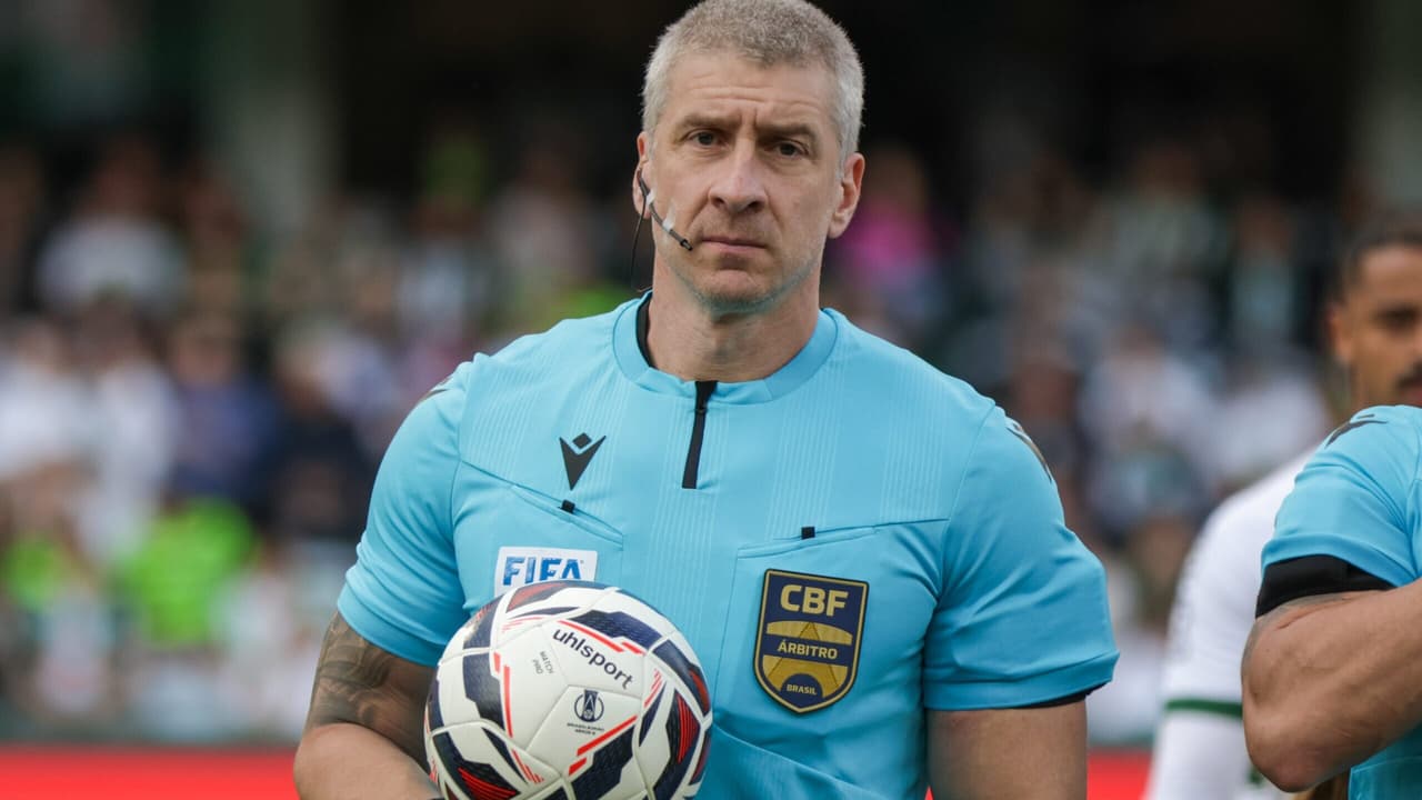 Dublador revela fala misteriosa de Daronco em Palmeiras x Corinthians