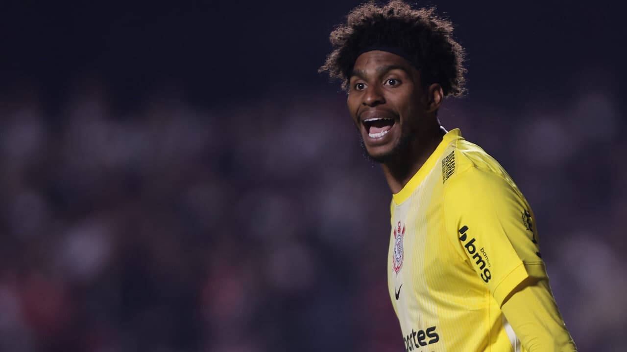Árbitro relata agressão de torcedor do Athletico em Hugo Souza