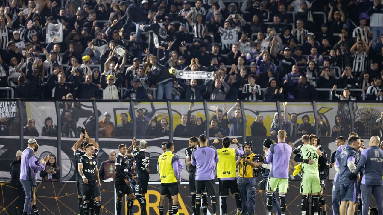Botafogo se aproxima de R$ 200 milhões em premiações no ano
