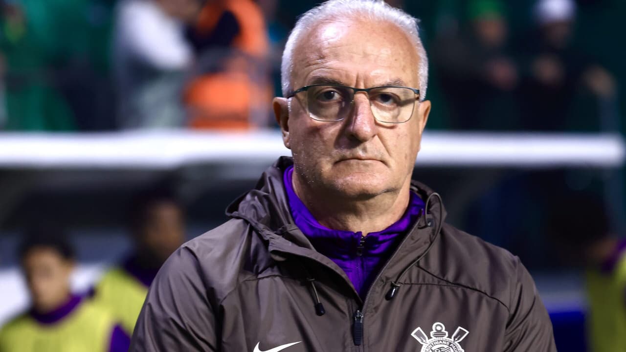 Dorival define substituto de Memphis em escalações de Juventude x Corinthians