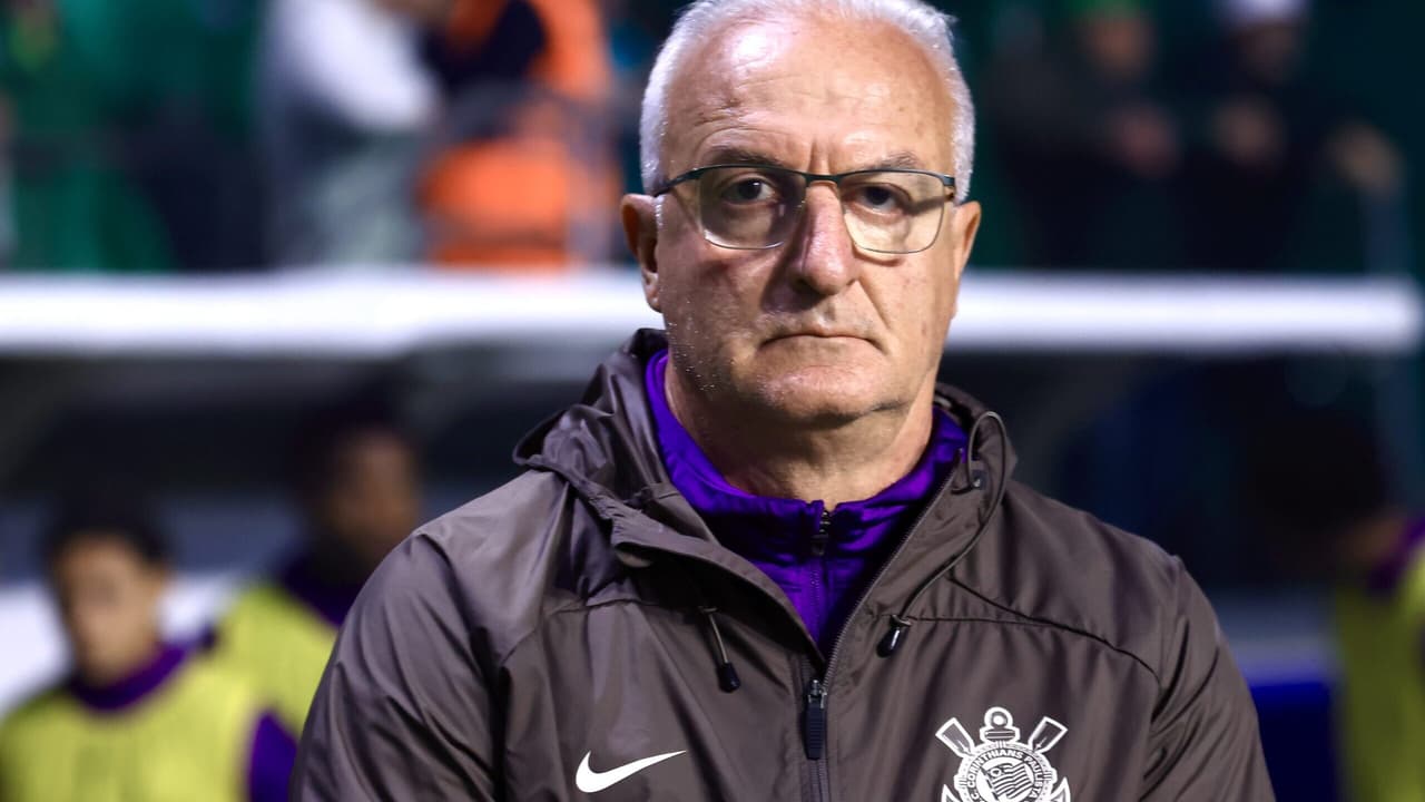 Dorival reforça espírito 'copeiro' e ganha respaldo no Corinthians
