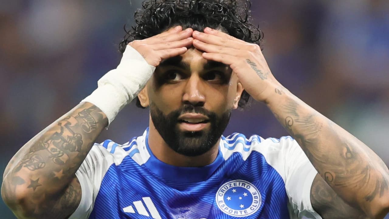 Postagem do Flamengo sobre Gabigol causa polêmica nas redes sociais.