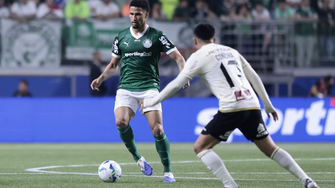 Palmeiras mostra inteligência em vitória na Libertadores, diz Murilo