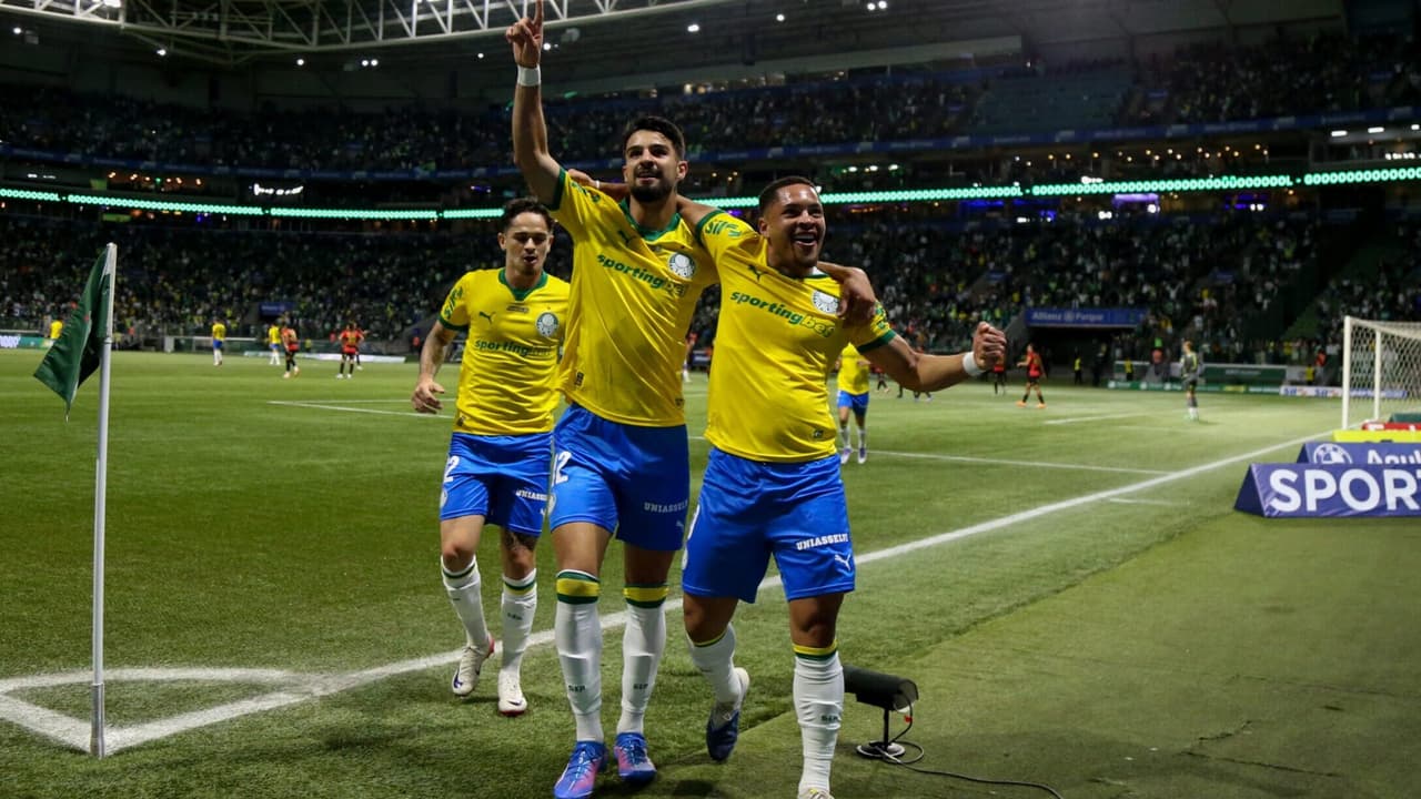 Nova dupla do Palmeiras impulsiona ataque e busca sucesso na Copa