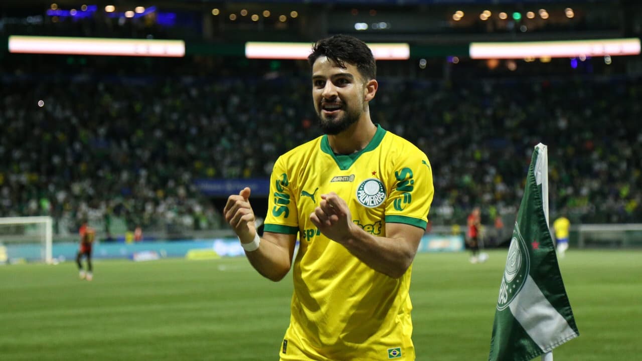 Palmeiras busca mantê-se invicto no Brasileirão em duelo contra o Corinthians