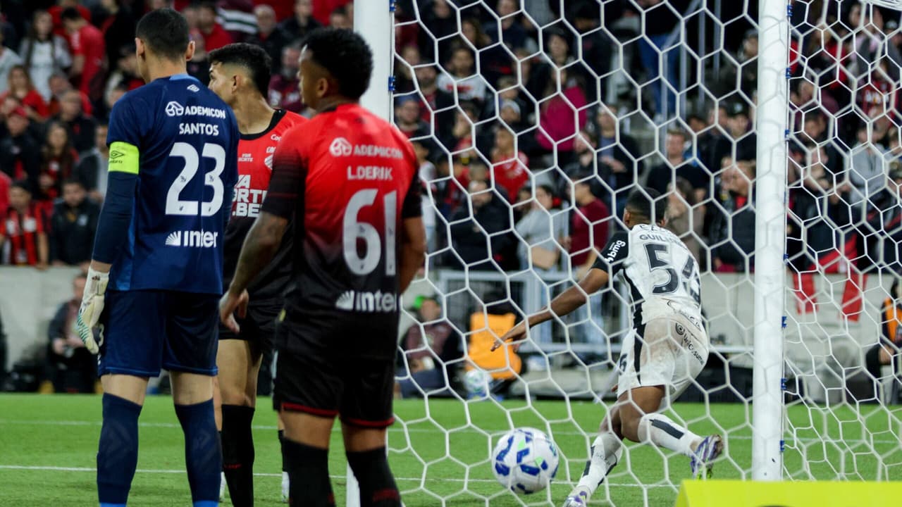 Corinthians mantém boa vantagem histórica sobre Athletico na Arena da Baixada
