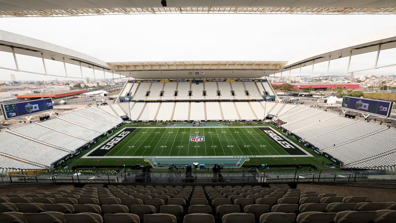 Arena Corinthians recebe NFL pela segunda vez após reformas e melhorias.